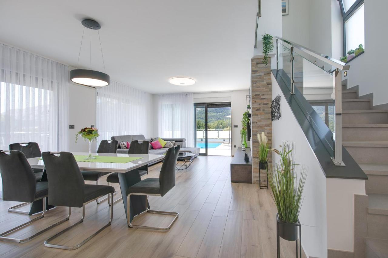 Villa Supernus With Heated Pool Baška Екстериор снимка