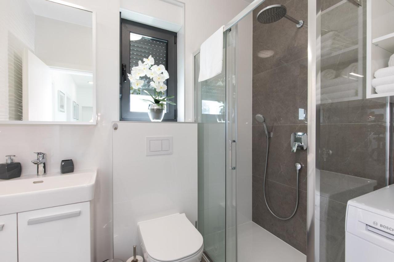 Villa Supernus With Heated Pool Baška Екстериор снимка